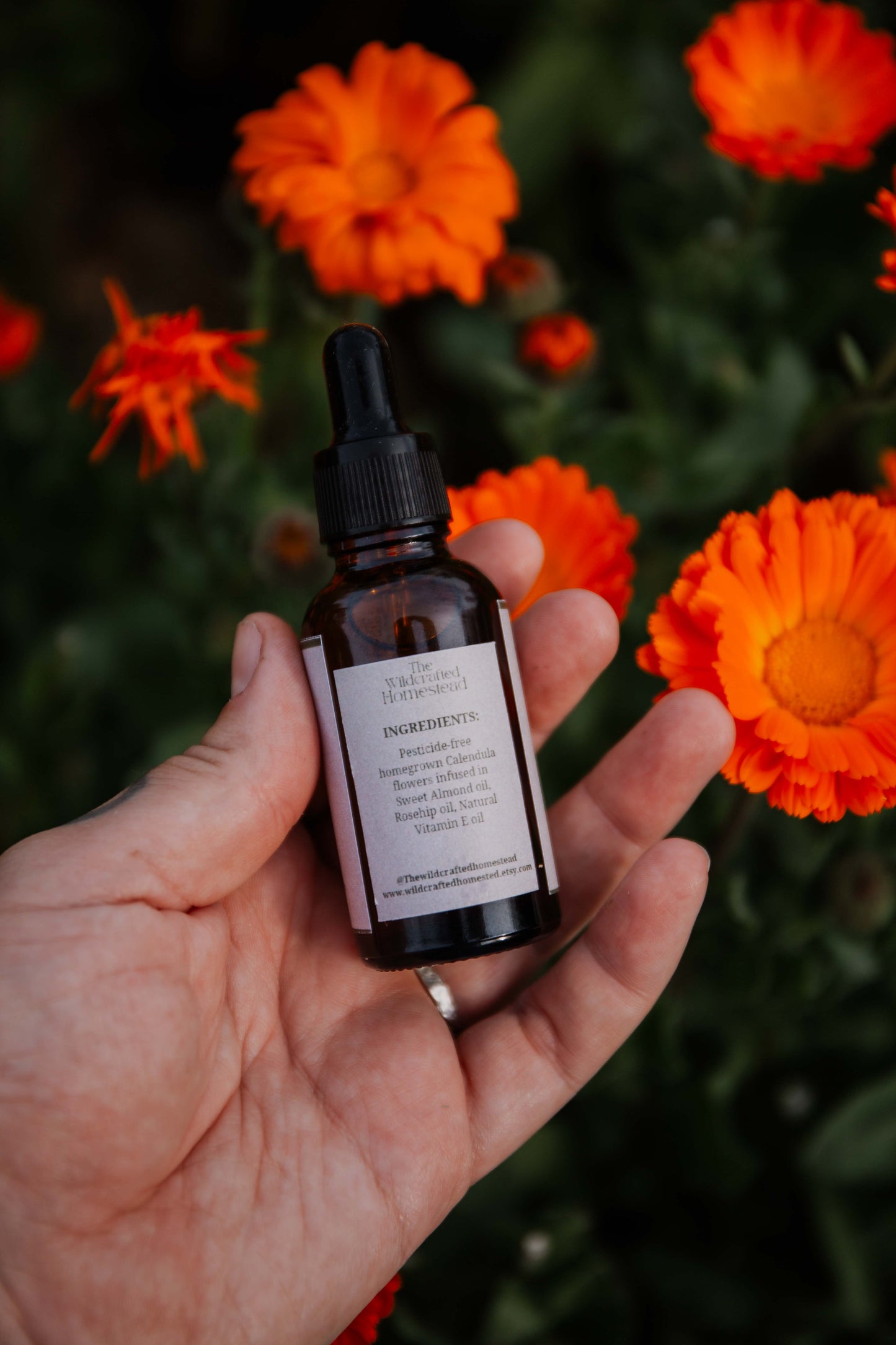 Calendula oil with Rosehip and Vitamin E